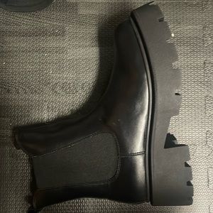 Black Chelsea Boots (PLT)